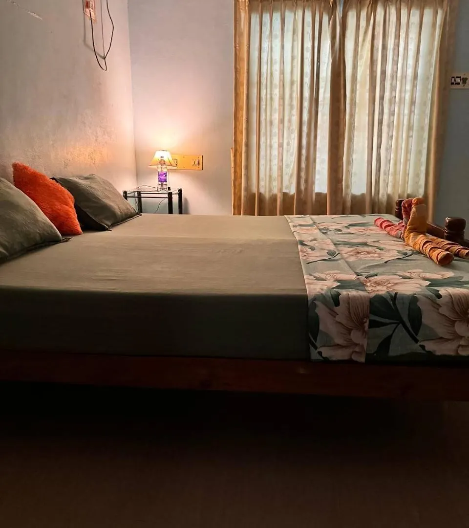 Girl Room 83300---70470 Varkala 0*,